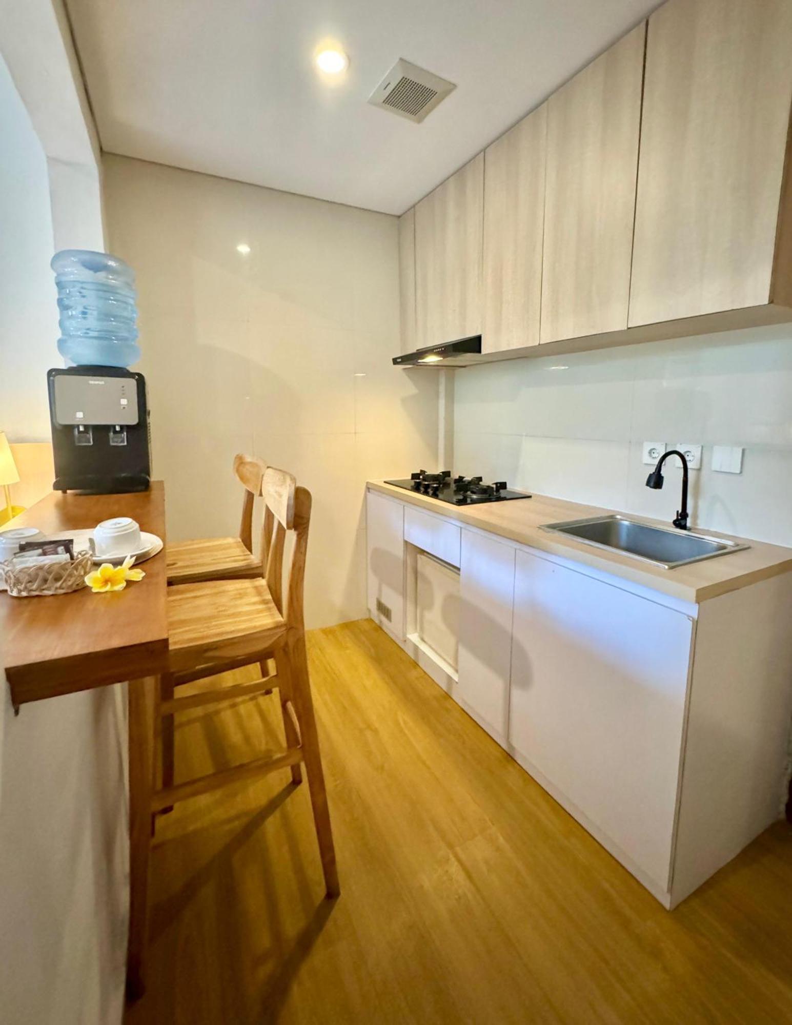 The Hita Apartement Семиньяк Экстерьер фото